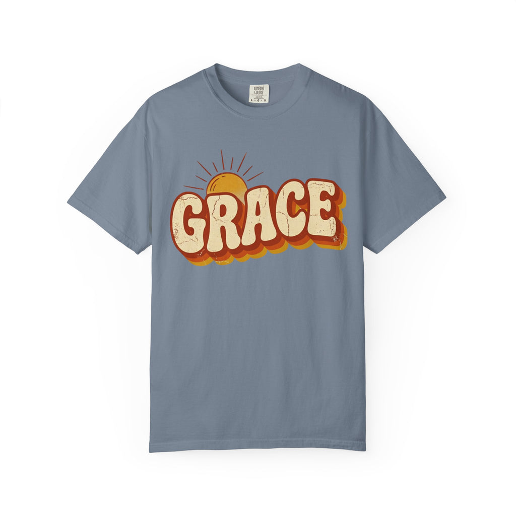 Grace - Retro T-Shirt